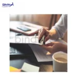 Contoh Cara Penggunaan Pencabut staples Kangaro SR-35